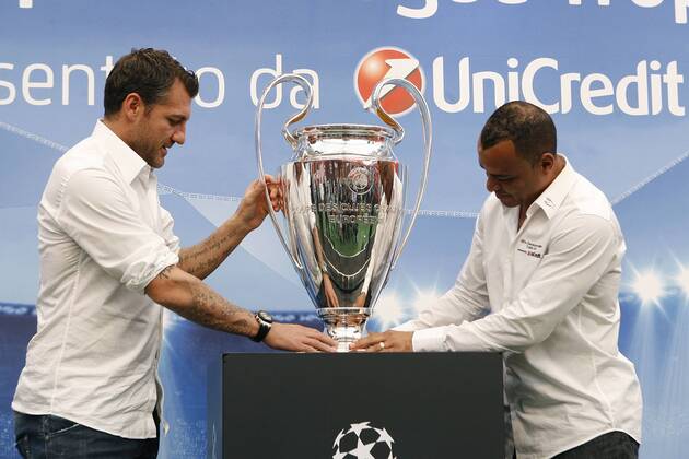 Christian Vieri e Marcos Cafu Rom 19 10 2012 Piazza del Popolo, Ankunft des Champions League Pokals. Photo Matteo Minnella Insidefoto Matteo Minnella