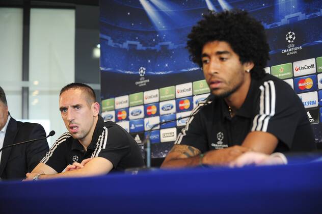 Franck Ribery - Dante FOOTBALL : Conference de presse du Bayern de Munich - Champions League - 22 10 2012 JBAutissier Panoramic 