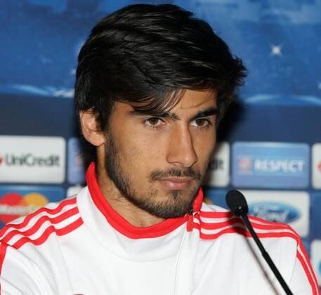 Russian Federation. Moscow. 22 oct. 2012. Olympic stadium LUZHNIKI . Group stage of UEFA CHAMPIONS LEAGUE 2012-2013. FC SPARTAK Moscow - SL Benfica Portugal. Press-conf. before game. 89.Andre Gomes (SL Benfica Portugal). 