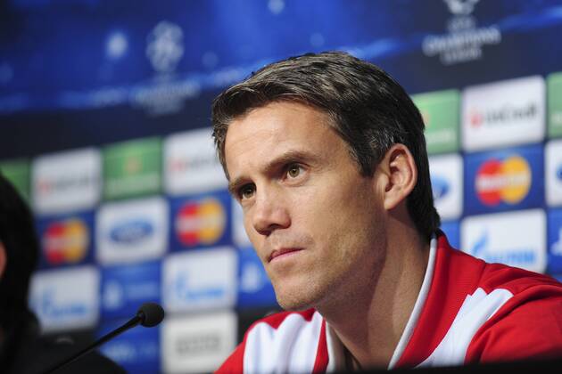 Mickael Landreau FOOTBALL : Conference de presse de Lille - Champions League - 22 10 2012 JBAutissier Panoramic 
