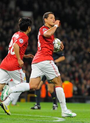 Javier Chicharito Hernandez of Manchester United celebrates scoring the first goal for United- UEFA Champions League Group H - Manchester Utd vs Sporting Braga - Old Trafford Stadium - Manchester - England - 23 10 12 - Picture Simon Bellis Sportimage EDITORIAL USE ONLY. No use with unauthorised audio, video, data, fixture lists, club league logos or live services. Online in-match use limited to 120 images, no video emulation. No use in betting, games or single club league player publications.