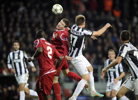 Champions League, FC Nordsjaelland (FCN)-Juventus Juve Turin 1:1 Ivan Runje, FC Nordsjaelland FCN., Niclas Bendtner, Juventus. 