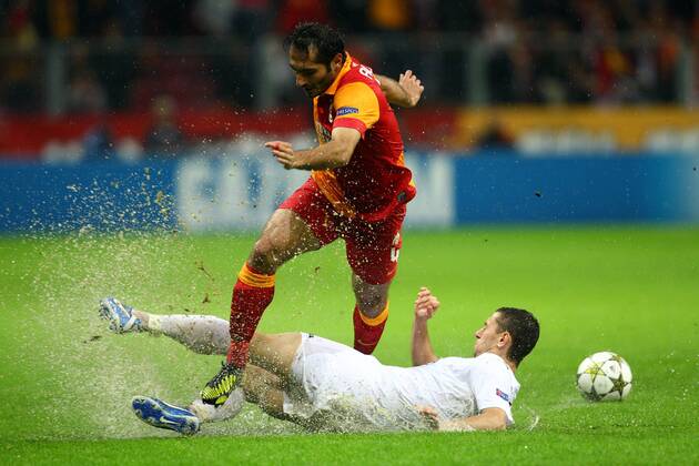 UEFA Champions league group H soccer match between Galatasaray v CFR Cluj at Turk Telekom Arena Stadium in Istanbul, Turkey. 23.10.2012 Match Scored: Galatasaray 1 - CFR Cluj 1 Pictured: Hamit Altintop of Galatasaray. 