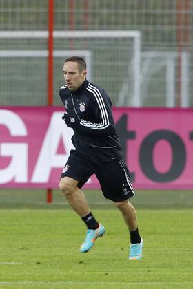 Franck Ribery FOOTBALL : Conference et entrainement Bayern Munich - Champions League - 06 11 2012 GwendolineLeGoff Panoramic 