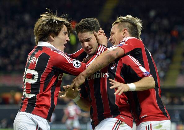 UEFA Champions League, AC Mailand - Malaga 1, Alexandre Pato Bojan Krkic, Philippe Mexes xHOCHxZWEIx xItalyxPhotoxPressx 