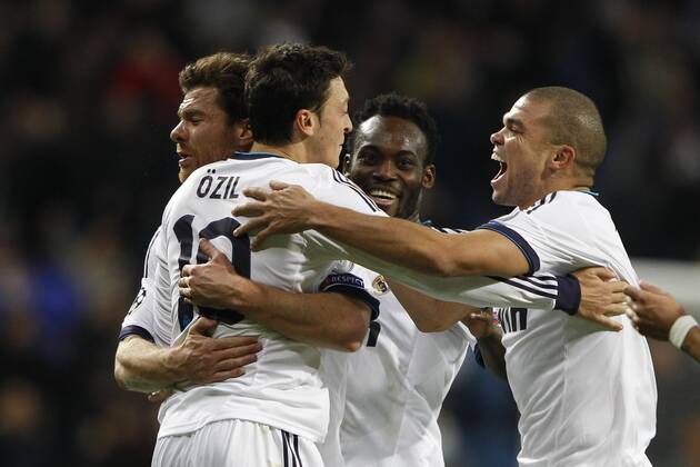 06.11.2012 Madrid, Spain. Champions League Real Madrid CF vs Borussia Dortmund (2-2) at Santiago Bernabeu stadium. The picture shows Mesut Ozil (German midfielder of Real Madrid) celebrating his team s equalising goal xEnriquexdexlaxFuentex  ActionPlus20147368