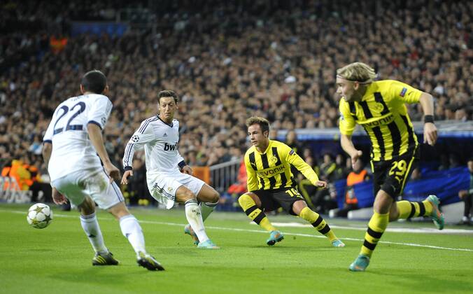 Real Madrid, Borussia Dortmund, Champions League 2012 2013, Matchday 4, Jornada 4, Giornata 4, Group Stage- Group D, Fase de Grupos - Grupo D, Fase a Gruppi- Gruppo D Angel Di Maria , Mesut Ozil, Marcel Schmelzer and Mario Gotze Estadio Santiago Bernabeu, Madrid, Spain - Spagna - Espanha, 06 11 2012