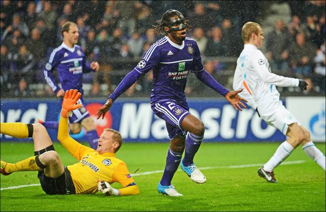 Dieumerci Dieudonne Mbokani of RSC Anderlecht FOOTBALL : Anderlecht vs Zenit St Petersbourg - Ligue des Champions - 06 11 2012 Photonews Panoramic 