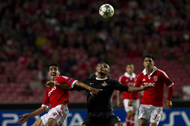 7 November 2012 - Lisbon, Portugal - Andre Almeida SL Benfica defender (L) and Ari FC Spartak Moskva forward (R) during the UEFA Champions League soccer match between SL Benfica from Portugal and FC Spartak Moskva from Russia, for group stage - group G, at SL Benfica, Luz Satadium in Lisbon. 