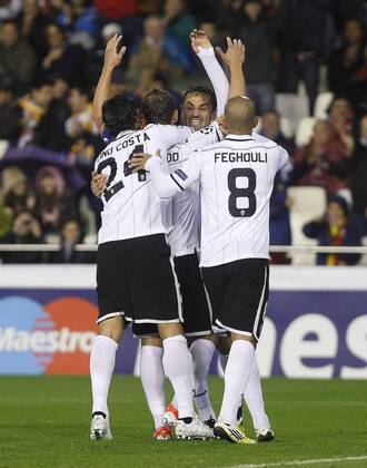 07-11-12 CHAMPIONS LEAGUE VALENCIA CF - BATE BORISOV GOAL Roberto SOLDADO (2.L) celebrate 