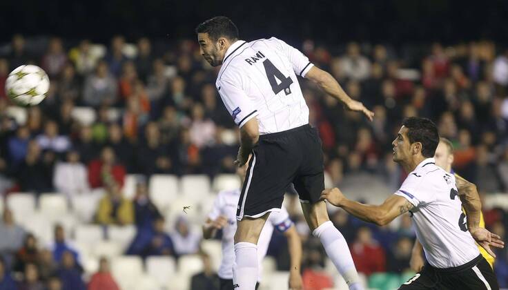 07-11-12 CHAMPIONS LEAGUE VALENCIA CF - BATE BORISOV ADIL RAMI 