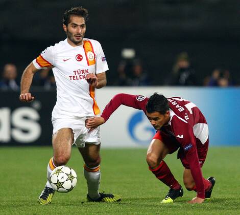 UEFA Champions league group H soccer match between CFR Cluj v Galatasaray at Dr.Constantin Radulescu Stadium in Cluj, Rumania. 07.11.2012 Match Scored: CFR Cluj 1 - Galatasaray 3 Pictured: Hamit Altintop of Galatasaray and Rafael Bastos of Cluj. 