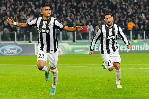 Mg Torino 20 11 2012 - Champions League Juventus-Chelsea foto Matteo Gribaudi Image Sport nella foto: esultanza Arturo Vidal-Fabio Quagliarella 