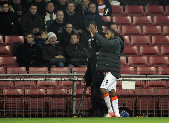 20-11-2012: Champions League, FCN, FC Nordsjaelland - Shahktar Donetsk: Luiz Adriano, Shahktar Donetsk. leaves the pitch - 