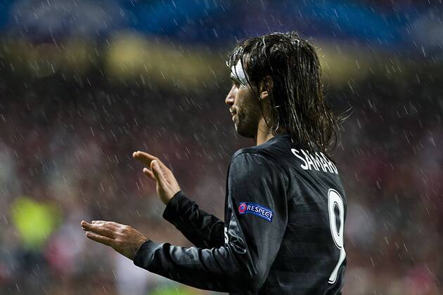 20 November 2012 - Lisbon, Portugal - Giorgos Samaras Celtic FC forward celebrating his goal during the UEFA Champions League soccer match between SL Benfica from Portugal and Celtic FC from Scotland, for group stage - group G, at SL Benfica, Luz Satadium in Lisbon. 