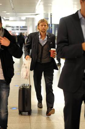 Anatoliy TYMOSHCHUK (FC Bayern München), Freisteller Valencia CF - Bayern München, 21.11.12, Die Spieler des FCB bei der Ankunft auf dem Flughafen München.