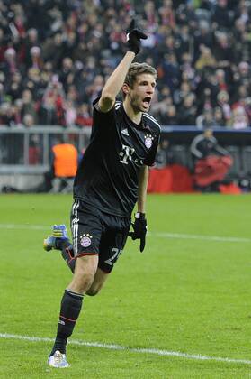 Thomas MÜLLER (Bayern München),Jubel,Freude,Begeisterung, nach Tor zum 2-0. FC Bayern München (M)-FC Bate Borisov Fussball Champions League, Vorrunde,Gruppe F,6.Spieltag,Spieltag06, am 05.12.2012 ,A L L I A N Z A R E N A München Deutschland.