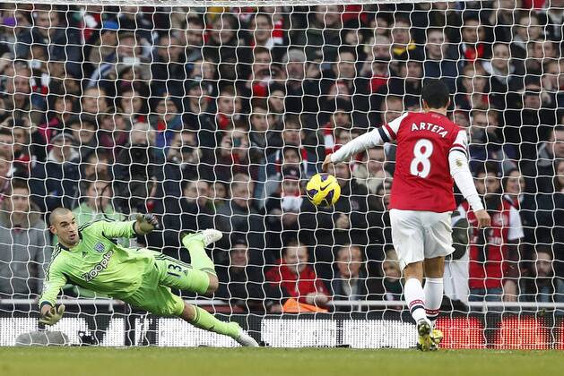 Arsenal s Mikel Arteta scoring his sides opening goal from the penalty spot..Arsenal FC London v West Bromwich Albion - Premier League - Emirates Stadium, London- 8 12 12 - Picture David Klein Sportimage EDITORIAL USE ONLY. No use with unauthorised audio, video, data, fixture lists, club league logos or live services. Online in-match use limited to 120 images, no video emulation. No use in betting, games or single club league player publications.