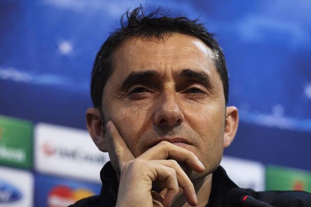 VALENCIA, SPAIN- FEBRUARY 11: Coach of Valencia CF Ernesto Valverde attends a press conference ahead of their UEFA Champions League round of 16 match between Valencia CF and Paris Saint Germain (PSG) at the Mestalla stadium on February 11, 2013 in Valencia, Spain. (Photo by Aitor Alcalde Colomer). 