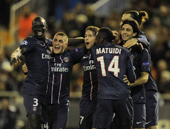 Javier Pastore of Paris Saint Germain (R) celebrates scoring the second goal with (L-R) Mamadou Sakho, Marco Verratti, Maxwell Scherrer, Blaise Matuidi - UEFA Champions League First Knockout Round 1st leg - FC Valencia vs PSG Paris St Germain - Mestalla Stadium - Valencia - - EDITORIAL USE ONLY. No use with unauthorised audio, video, data, fixture lists, club league logos or live services. Online in-match use limited to 120 images, no video emulation. No use in betting, games or single club league player publications.