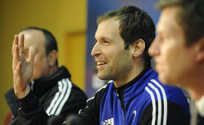 Coach of FC Chelsea Rafael Benitez (left) and goalkeeper Petr Cech (centre) pictured during press conference in Prague, Czech Republic on February 13, 2013, ahead of the Europa League play off match against Chelsea FC. (CTKxPhoto StanislavxZbynek) CTKPhotoP201302130922801  zby 3