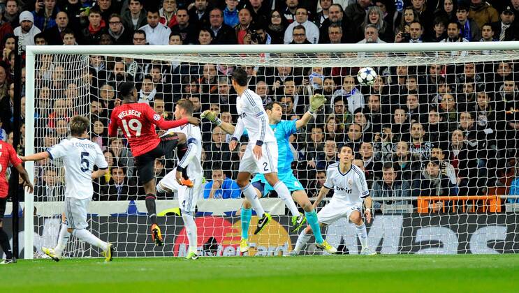 Danny Welbeck of Manchester United scores the first goal - UEFA Champions League First Knockout Round 1st leg - Real Madrid vs Manchester Utd - Bernabau Stadium - Madrid - 13 11 12 - Picture SimonxBellis Sportimage- EDITORIAL USE ONLY. No use with unauthorised audio, video, data, fixture lists, club league logos or live services. Online in-match use limited to 120 images, no video emulation. No use in betting, games or single club league player publications.