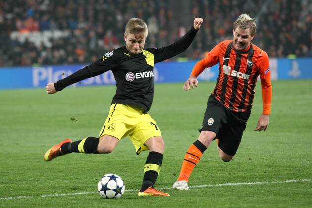 DONIECK 13.02.2013 UEFA CHAMPIONS LEAGUE 1 8FINAL FIRST MATCH: SHAKHTAR DONETSK - BVB Borussia Dortmund: JAKUB - Kuba - BLASZCZYKOWSKI TOMAS HÜBSCHMAN  0S3G6263