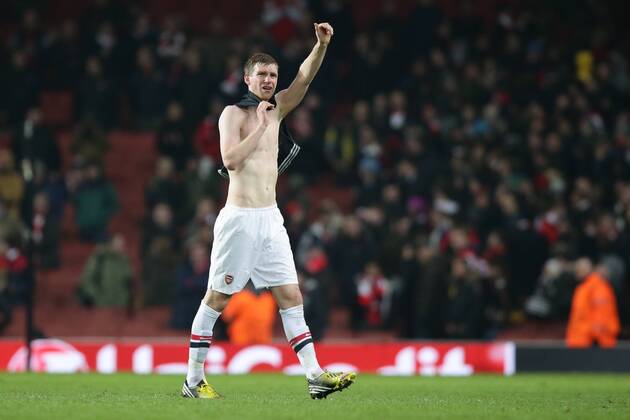 19.02.2013 Fussball Champions League Achtelfinale Hinspiel FC Arsenal London - FC Bayern München, Fussball Männer Saison 2012 13 Per MERTESACKER (FC Arsenal London - 4)