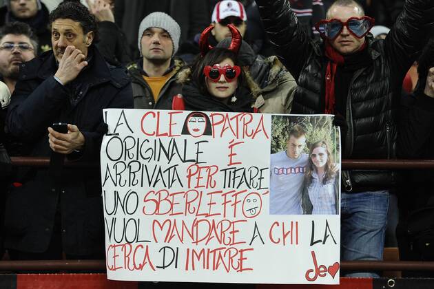 Milano 20 02 2013 - Champions League AC Milan präsentieren ein Plakat -- 