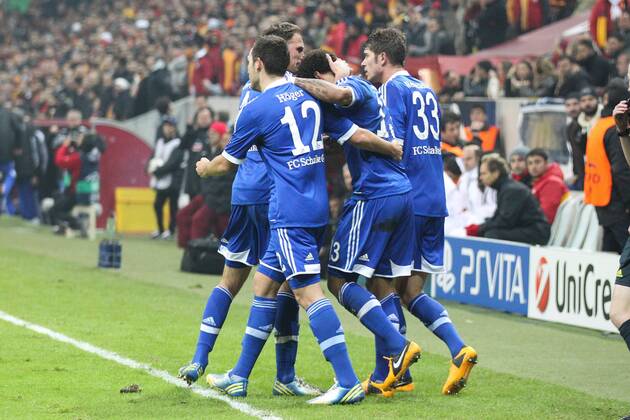 Torjubel Mannschaft FC Schalke 04 Galatasaray Istanbul vs. FC Schalke 04, Champions League, Achtelfinale, 20.02.2013