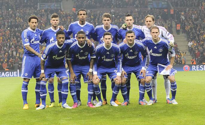 UEFA Champions League last sixteen first leg match between Galatasaray and Schalke 04 at Turk Telekom Arena Stadium in Istanbul on 20.02.2013 Pictured: Schalke 04 team photo 