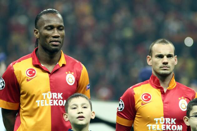 UEFA Champions League last sixteen first leg match between Galatasaray and Schalke 04 at Turk Telekom Arena Stadium in Istanbul on 20.02.2013 Pictured: Didier Drogba and Wesley Sneijder of Galatasaray. 