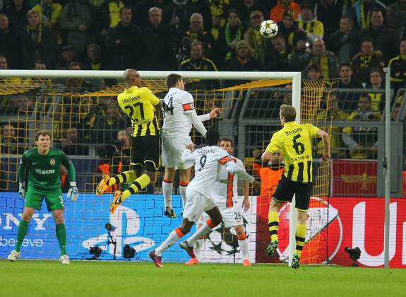 05.03.2013, xtvx, UEFA Champions League 1 4 Finale, Borussia Dortmund - FC Schachtar Donezk, v.l. Tor zum 1:0 durch Felipe Santana (Borussia Dortmund)