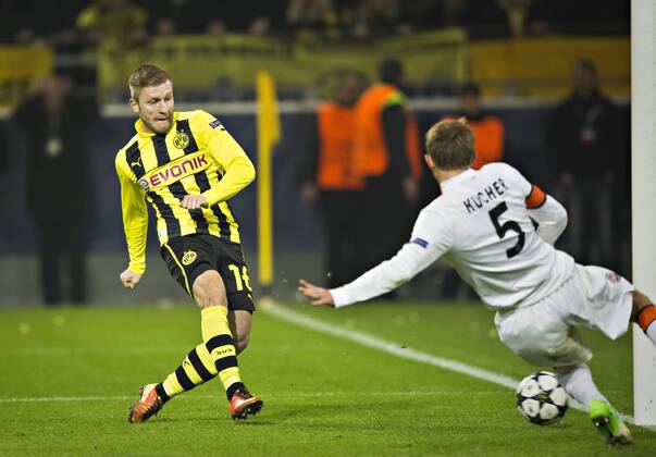 Dortmund, 05.03.2013, Signal-Iduna-Park Tor zum 3:0 durch Jakub Kuba Blaszczykowski (BvB) gegen Olexandr Kucher (Donetsk) Borussia Dortmund - Shakhtar Donetsk