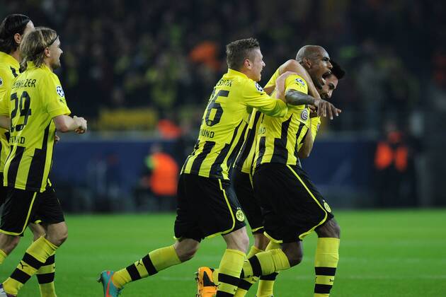 Fußball Champions League Borussia Dortmund - Schachtjor Donezk am 05.03.2013 im Signal Iduna Park in Dortmund Torjubel Dortmund zum 1:0 durch Felipe Santana ( Dortmund ), rechts