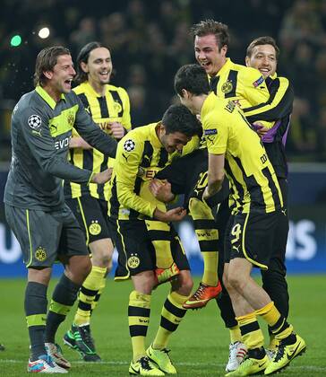 05.03.2013, Fussball Champions League: Achtelfinale, Borussia Dortmund - Schachtar Donezk, im Signal-Iduna-Park Dortmund. Schlußjubel BVB