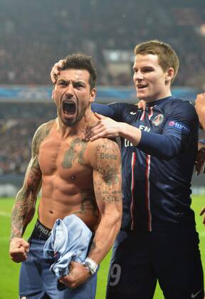 Ezequiel Lavezzi (psg) - Kevin Gameiro (psg) - joie - Paris St. Germain vs Valencia FC - 06 03 2013 AnthonyBIBARD FEP Panoramic 