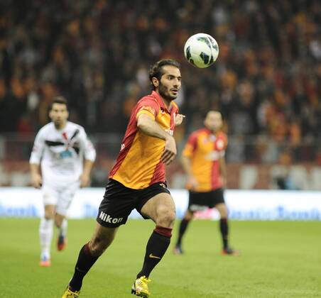 Turkey superleague match between Galatasaray and Genclerbirligi at Turk Telekom Arena Stadium in Istanbul on 08.02.2013 Match Scored: Galatasaray 0 - Genclerbirligi 1 Pictured: Hamir Altintop of Galatasaray. 
