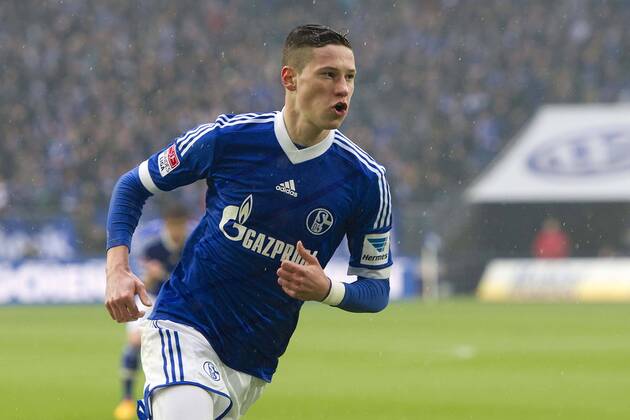 Torschütze Julian DRAXLER (GE) jubelt über das Tor zum 1:0 für Schalke 04, Fussball 1. Bundesliga, 25. Spieltag, FC Schalke 04 - Borussia Dortmund 2:1 am 09.03.2013 in Gelsenkirchen Deutschland;