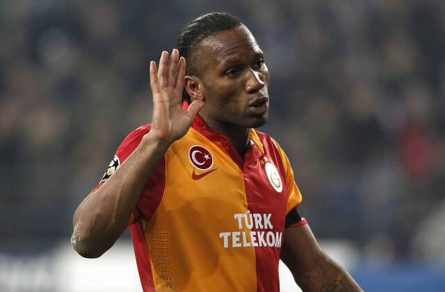 Gelsenkirchen, Veltins-Arena, 12.03.13: Istanbuls Didier Drogba discusses with referee after the 0:1 during the match between FC Schalke 04 vs. Galatasaray Istanbul in the champions league season 2012 2013.