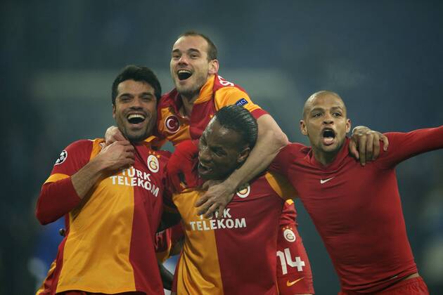 (L-R) Gokhan Zan of Galatasaray , Wesley Sneijder of Galatasaray, Didier Drogba of Galatasaray, Felipe Melo of Galatasaray during the UEFA Champions League match between Schalke 04 and Galatasaray on March 12, 2013 at the Veltins-Arena at Gelsenkirchen, Germany. FC Schalke 04 v Galatasaray SK Istanbul Champions League 2012 2013 xVIxMAURICExVANxSTEENxIVx 1442797