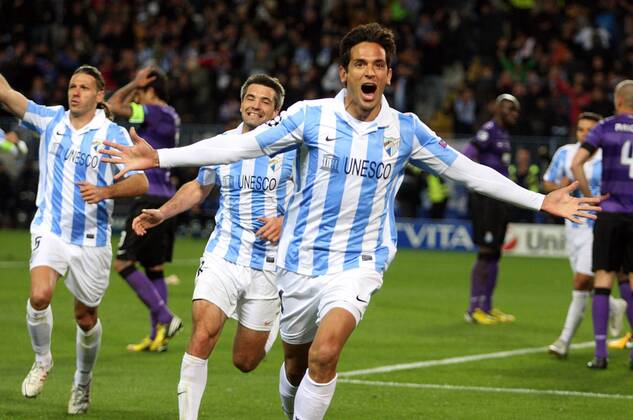 Partido entre el Malaga CF - CF Porto, Torjubel Malaga, v.re.: Roque Santa Cruz, Jeremy Toulalan, Martin Demichelis 