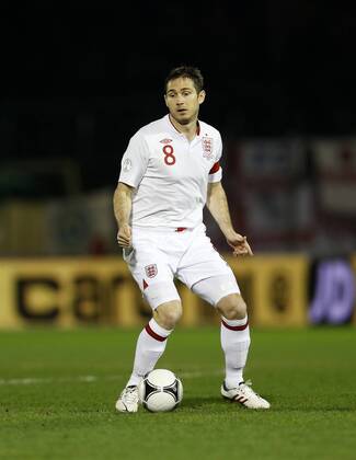 England s Frank Lampard in action..San Marino v England- World Cup Qualifier - Stadio di Serravalle, Serravalle- 22 03 13 - Picture David Klein Sportimage EDITORIAL USE ONLY. No use with unauthorised audio, video, data, fixture lists, club league logos or live services. Online in-match use limited to 120 images, no video emulation. No use in betting, games or single club league player publications.