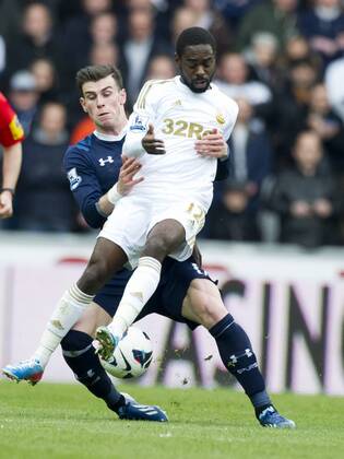 Football - 2012 2013 Premier League - Swansea City vs Tottenham Hotspur: gareth bale and nathan dyer