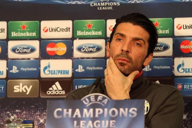 München, 1. April 2013 - Sport, Fußball, Champions League, Saison 2012 2013, Pressekonferenz, FC Bayern München - Juventus Turin: Gianluigi Buffon während der Pressekonferenz in der Münchner Allianz Arena