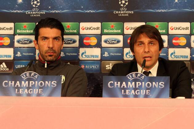 München, 1. April 2013 - Sport, Fußball, Champions League, Saison 2012 2013, Pressekonferenz, FC Bayern München - Juventus Turin: Antonio Conte (Trainer Juventus Turin rechts) und Gianluigi Buffon (Juventus Turin links) während der Pressekonferenz in der Münchner Allianz Arena