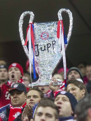 Championsleague-Pokal-Attrappe. Fussball, Championsleague, Saison 2012 2013, Viertelfinale, FC Bayern München, am 02.04.2013 in München A L L I A N Z A R E N A (München) Deutschland. Â