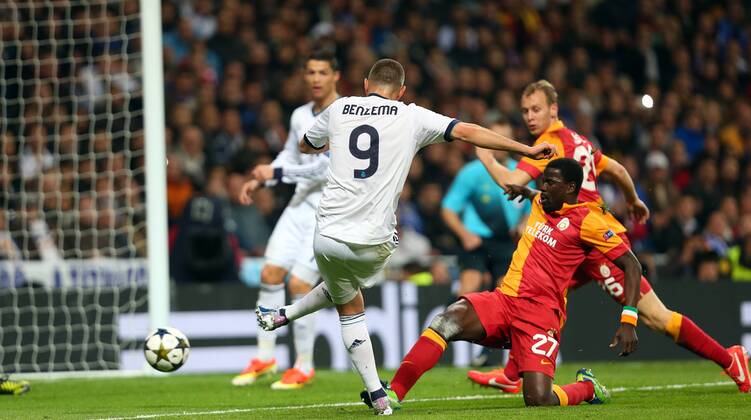 UEFA Champions League Quarter Final first leg match between Real Madrid and Galatasaray at Estadio Santiago Bernabeu on April 3, 2013 in Madrid, Spain. Pictured: Karim Benzema of Real Madrid. 