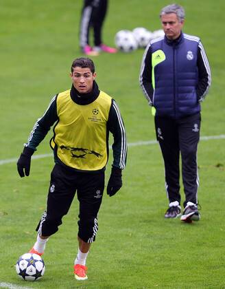 Real CF Madrid Football players training at Inonu Stadium in Istanbul ahead of their Champions league match against Galatasaray. 08.04.2013 Pictured: Cristiano Ronaldo 