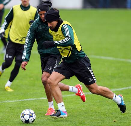 Real CF Madrid Football players training at Inonu Stadium in Istanbul ahead of their Champions league match against Galatasaray. 08.04.2013 Pictured: Sami Khedira and Raphael Varane. 